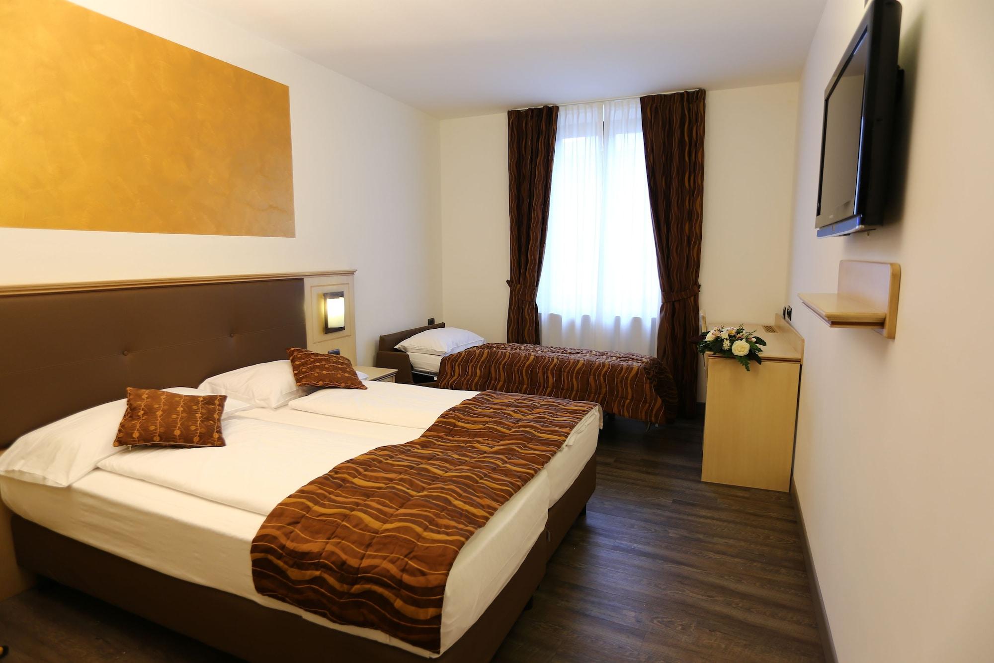 Hotel Portici - Romantik & Wellness 4*